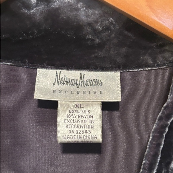 Neiman Marcus Duster - Picture 3 of 4